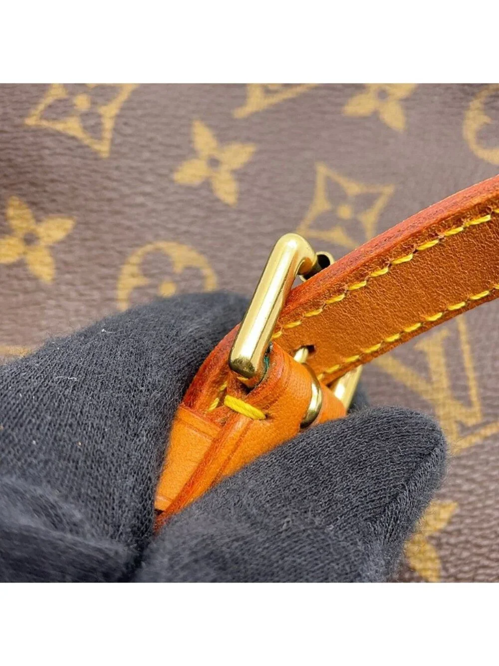 Louis Vuitton Shoulder Bag Monogram Musette Salsa Short